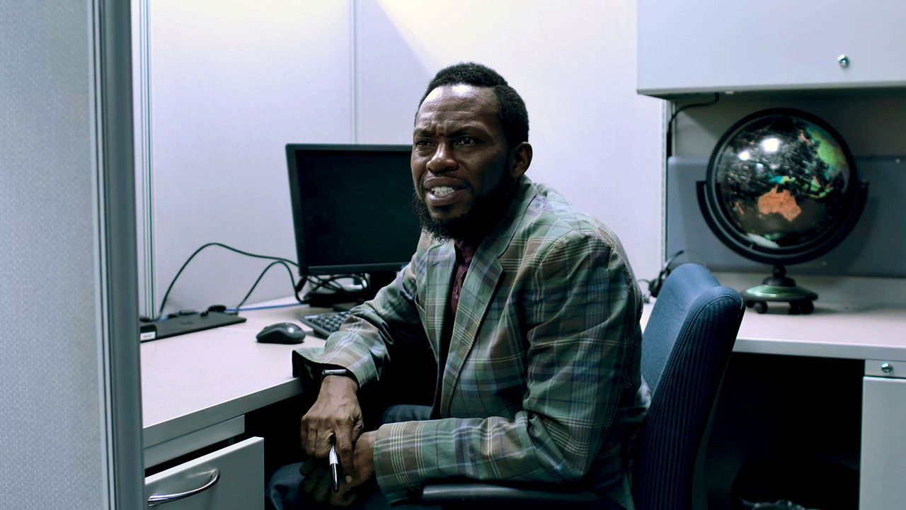 ëndërmjetëse backdrop