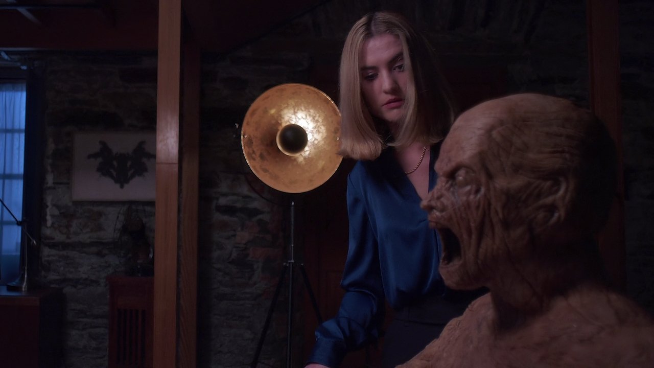 Një Natë e Vështirë Dite backdrop