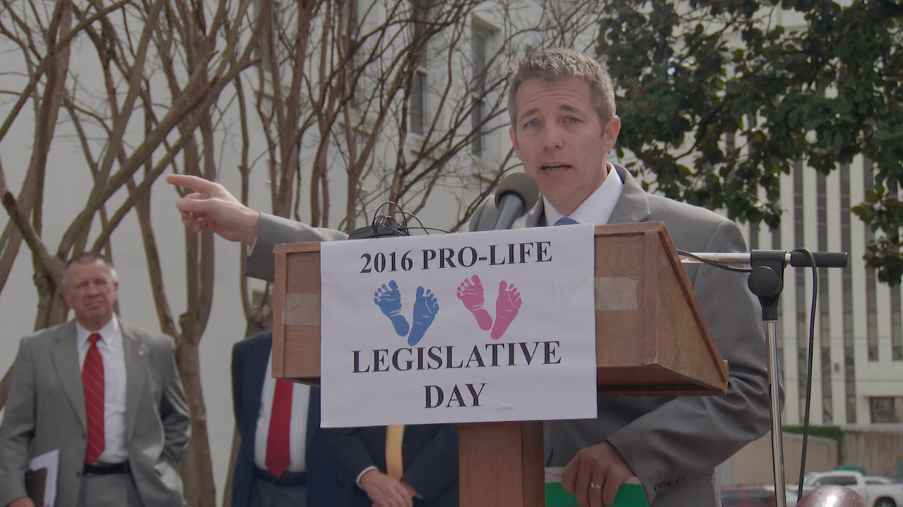 Mesnata Jonë backdrop