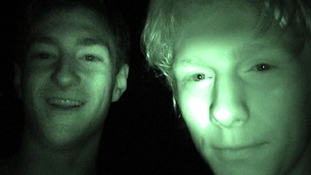 Ndalo Videot Sadiste backdrop