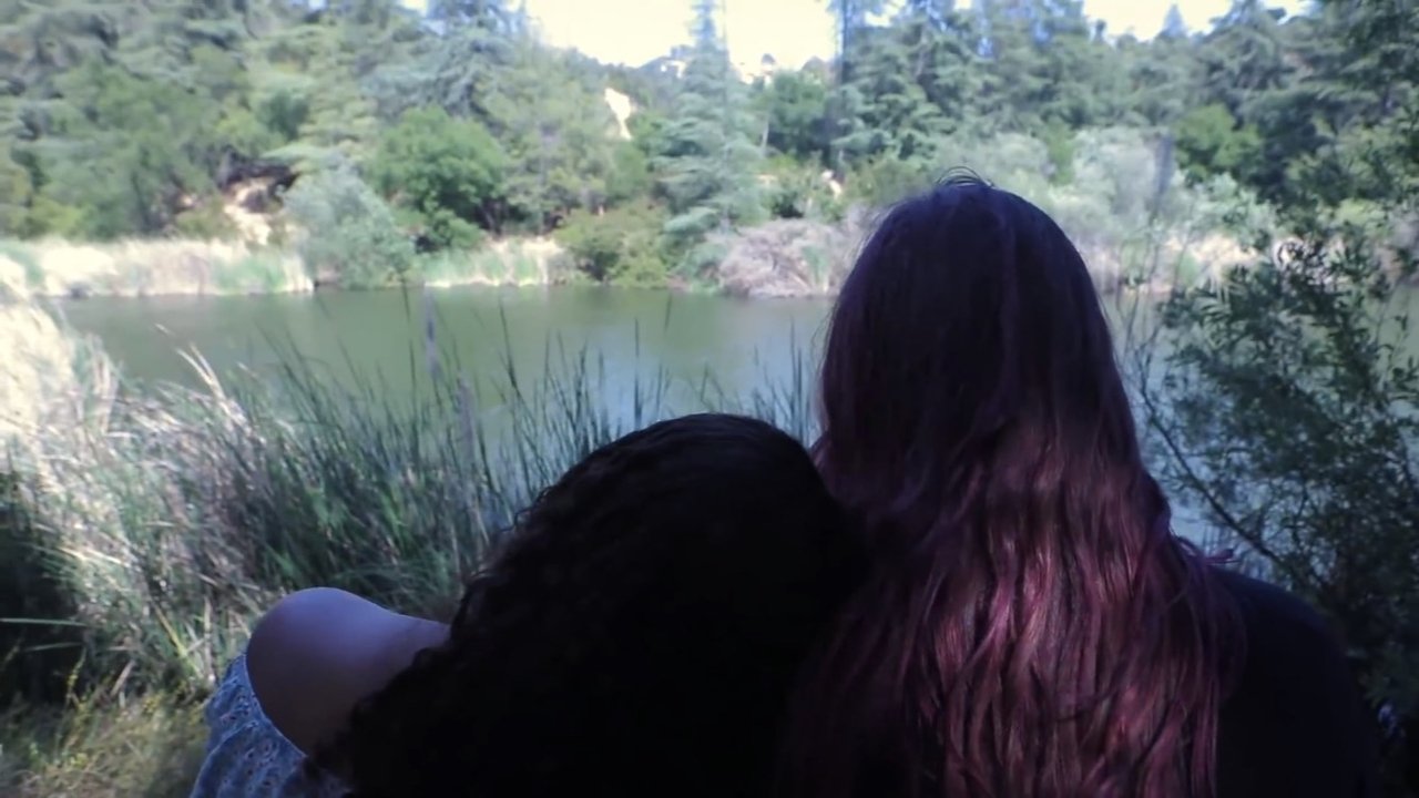 Na Duhet Të Flasim backdrop