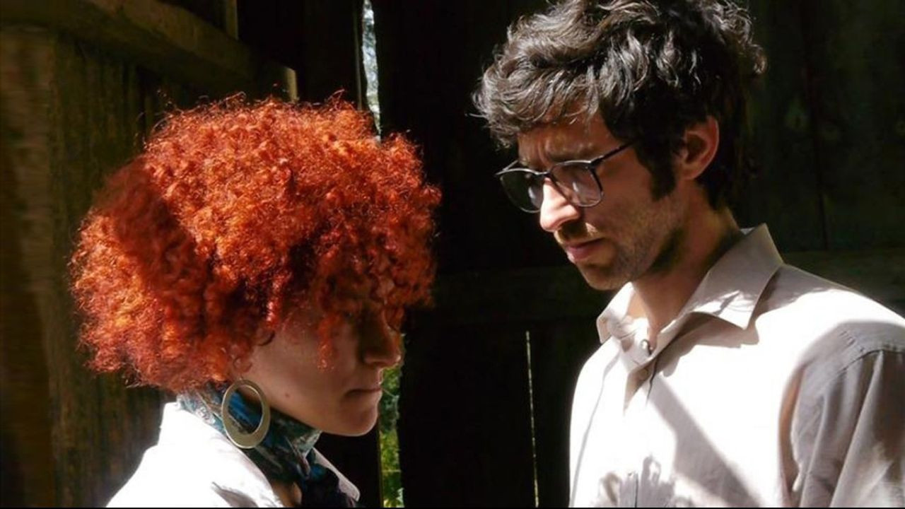 Takse Vajzë 6 backdrop