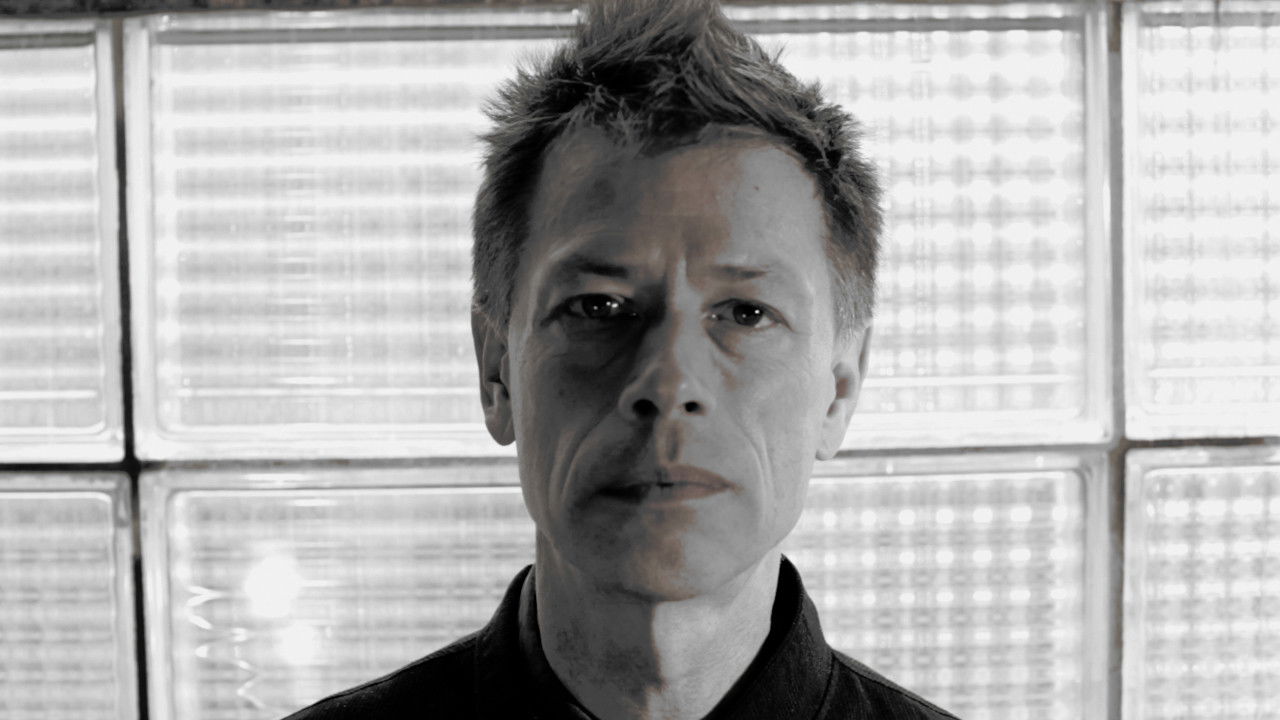 Një orë qetësie backdrop