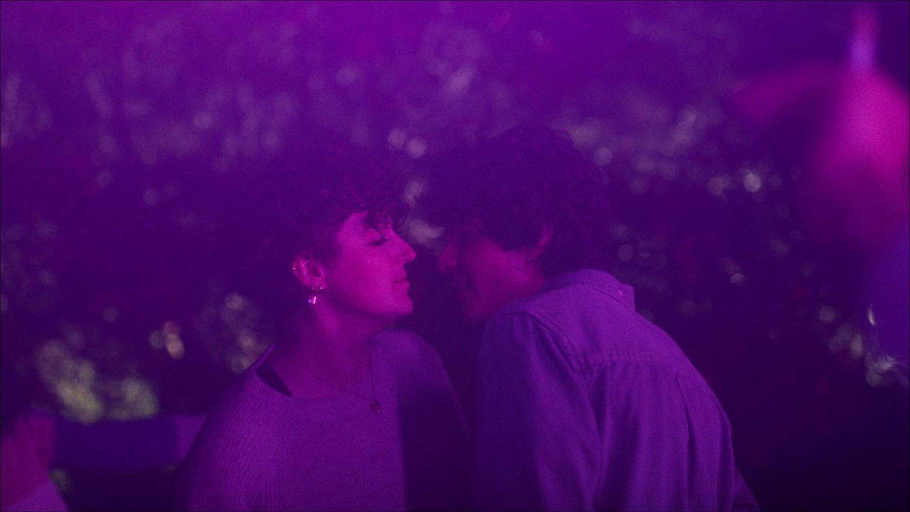 Sytë e Rërës backdrop