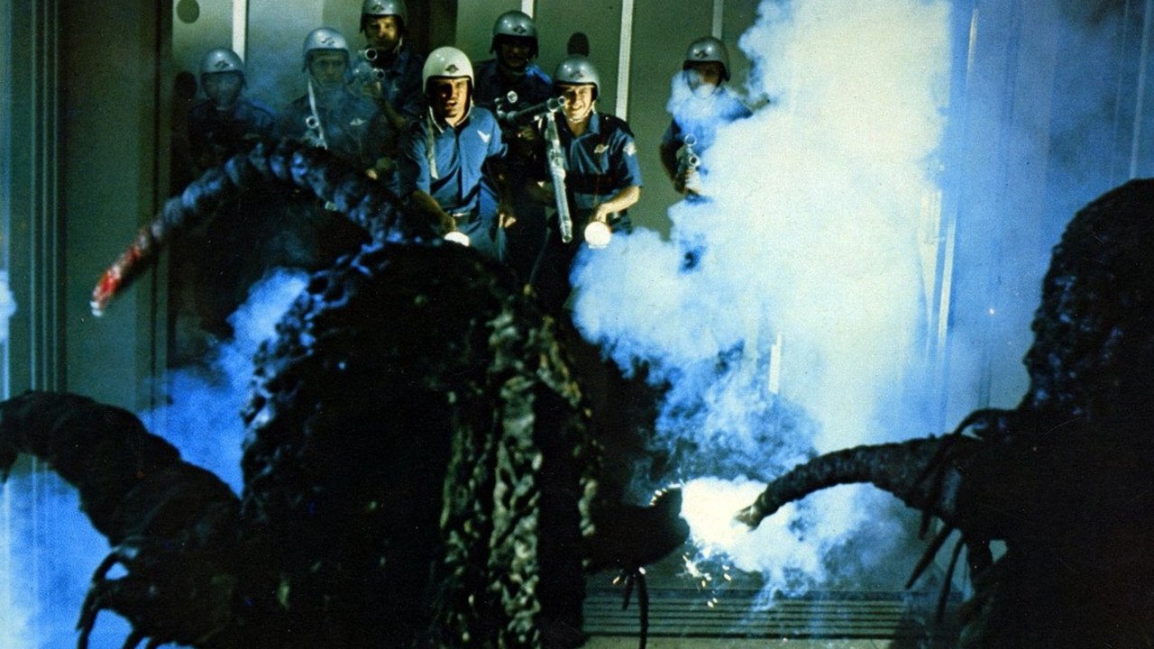 Ata Demirer: Tek Kişilik Dev Kadro backdrop