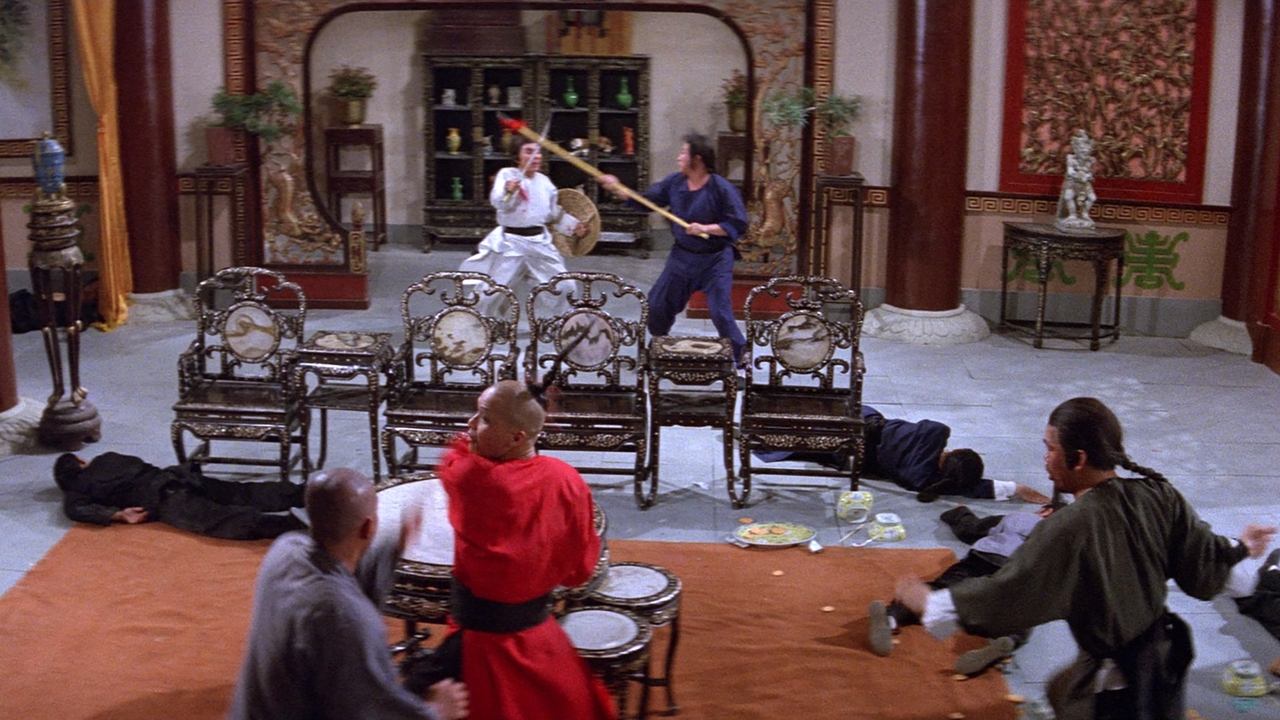 Thomas Smith: Alienman Smith backdrop