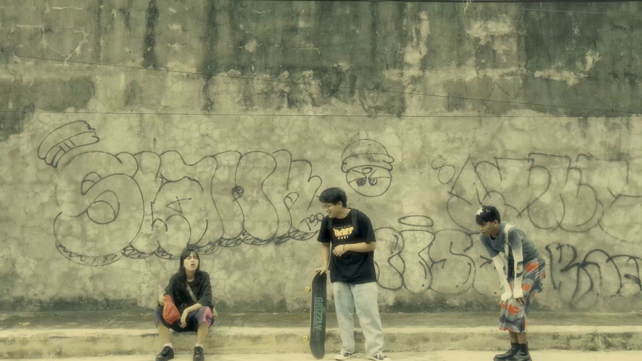 Engjëjt e Fshehur të Luchino Visconti backdrop