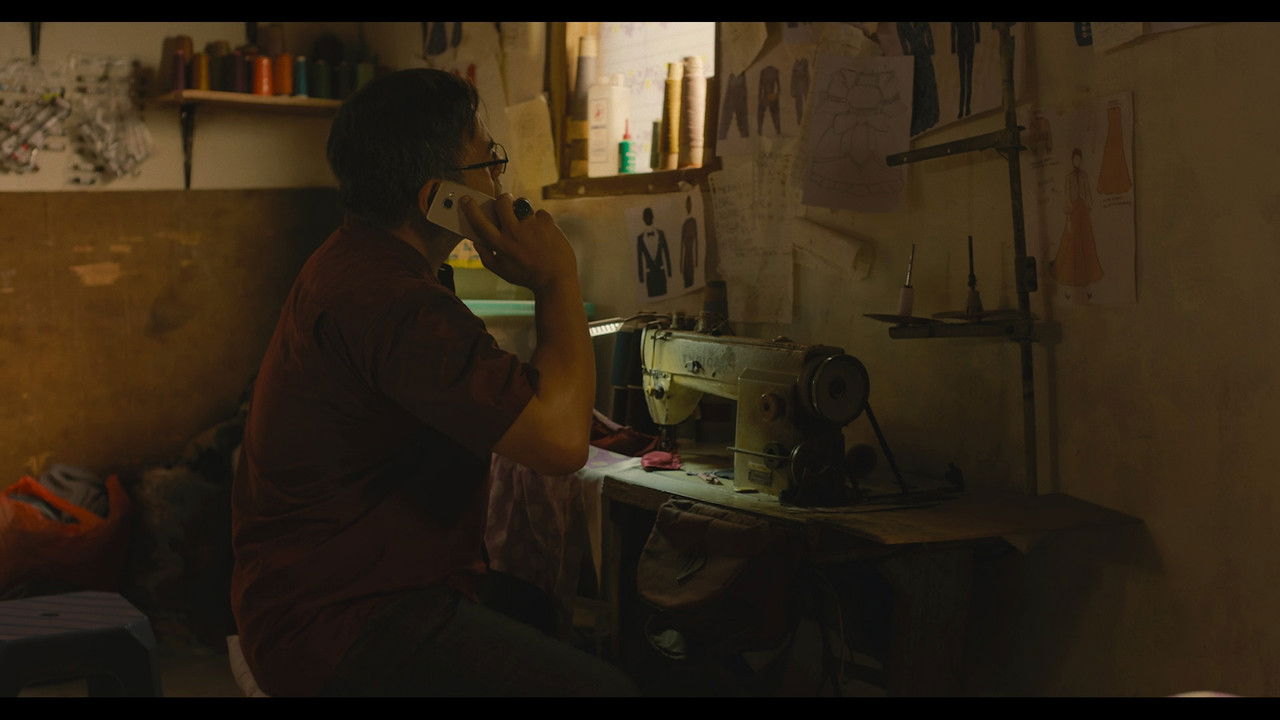 Nderi i Burrit të Saj backdrop