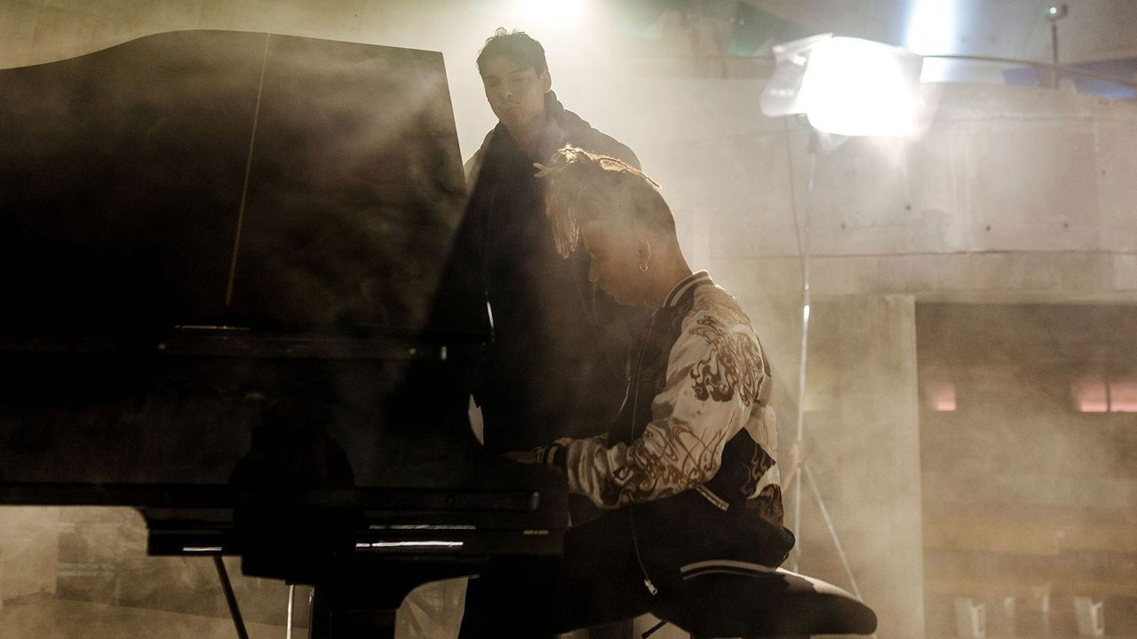 Rruga e Lumit backdrop