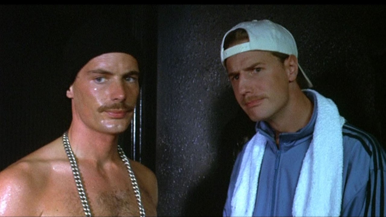 Niveli i Ri backdrop