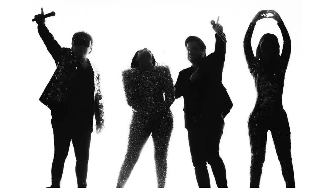 Rëra në sytë backdrop