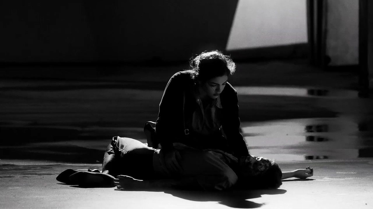 Asi i Lartë backdrop