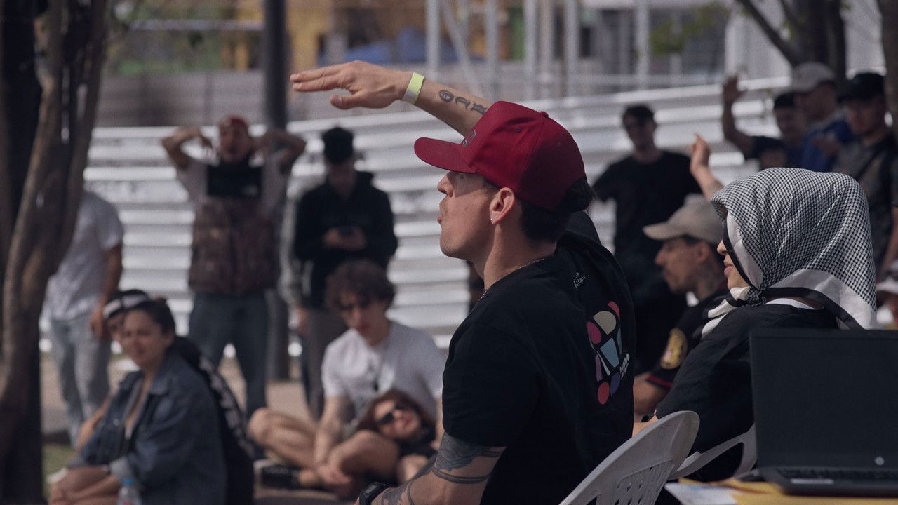 Perëndia i Bukurive backdrop