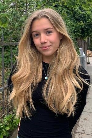 Sarah Selby backdrop