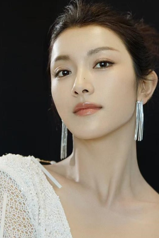 Christian Hoff backdrop