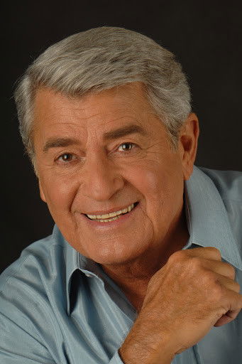 Michel Louvain backdrop