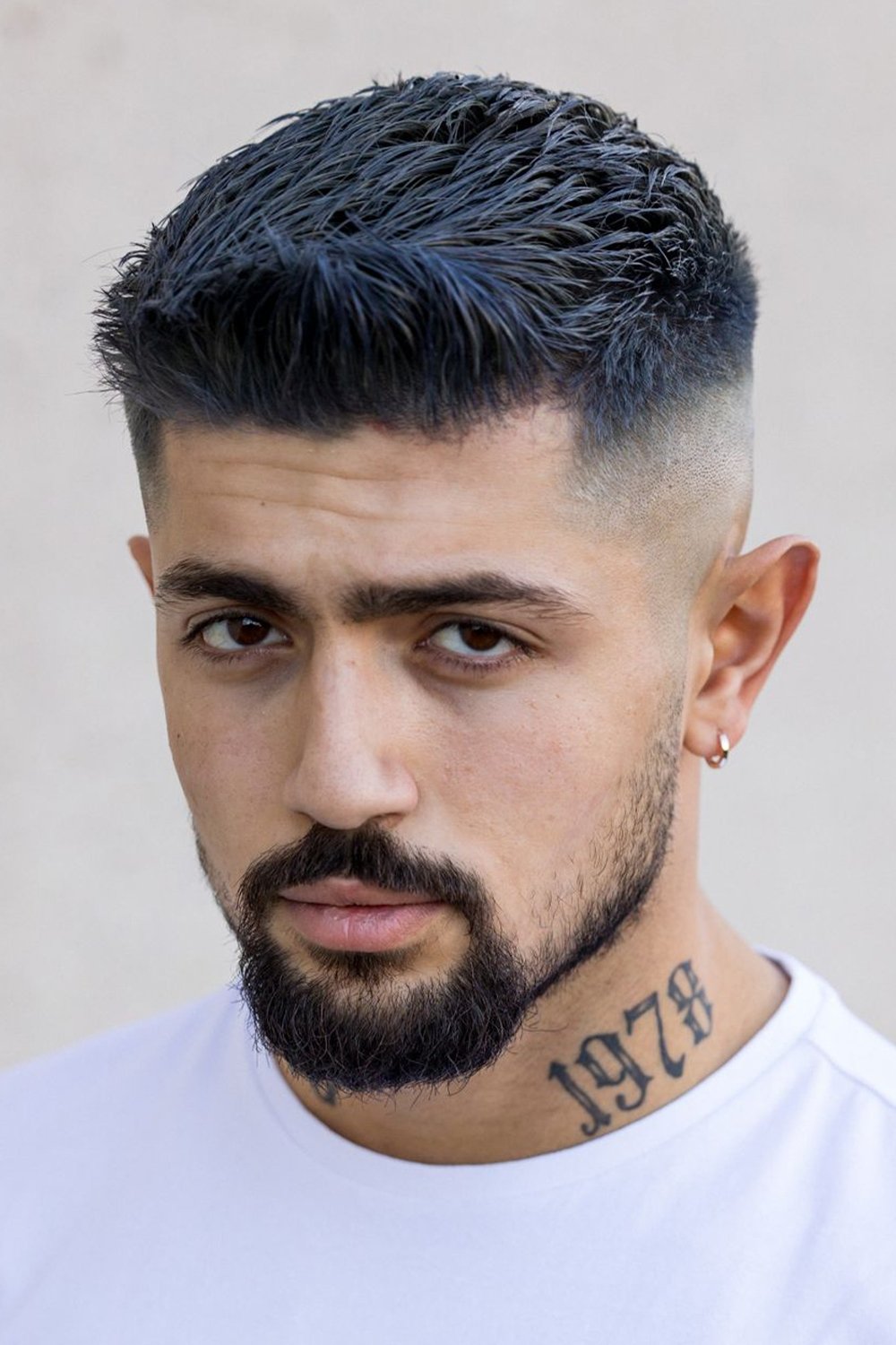 Hannah Waddingham backdrop