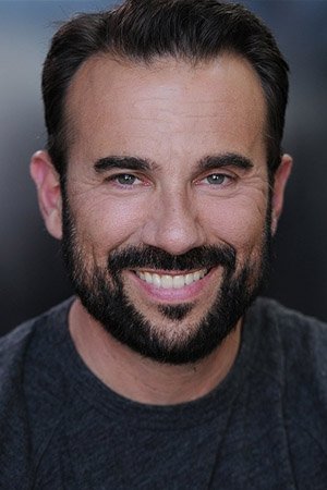 Ramida Prapasanobon backdrop