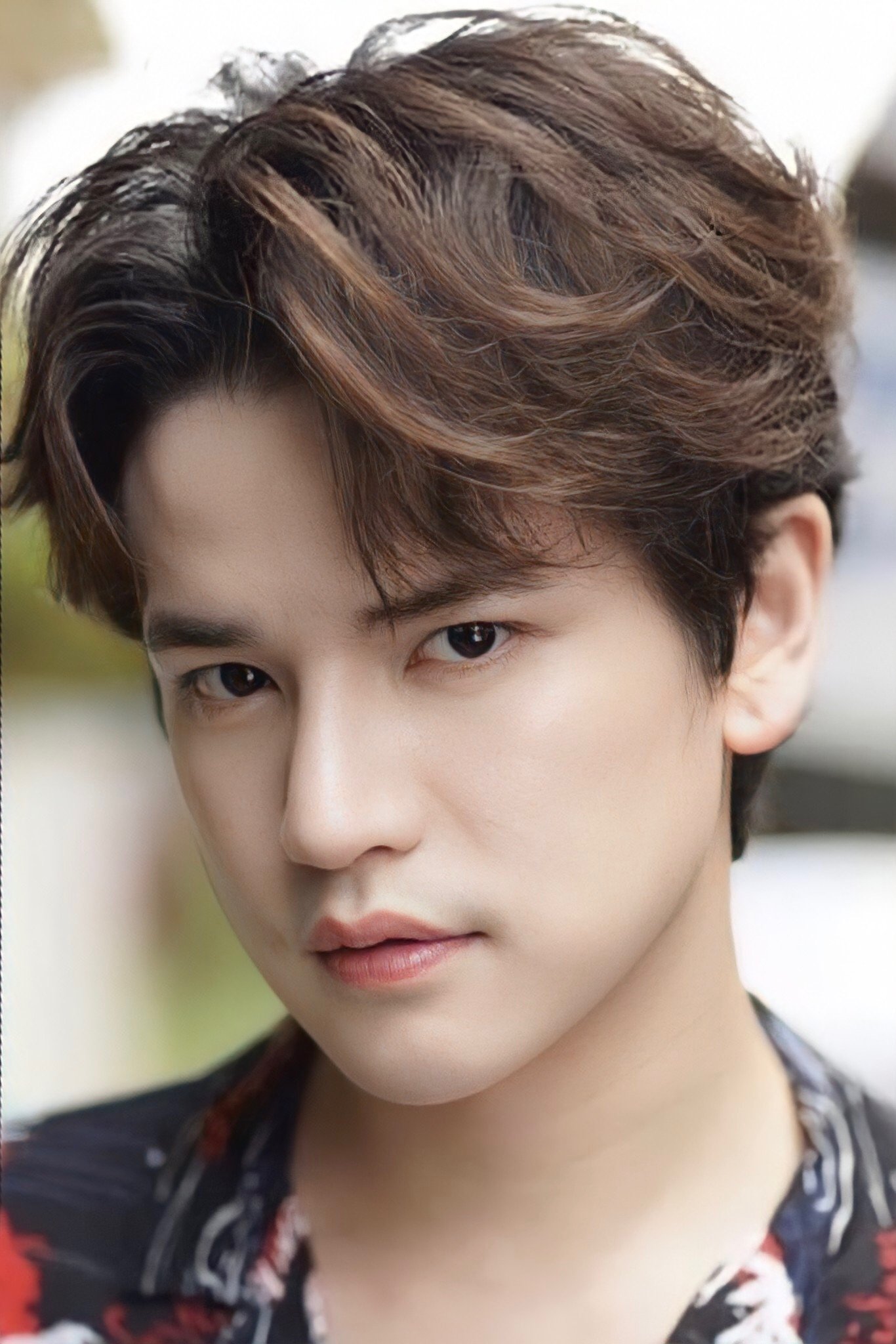 Sattaphong Phiangphor backdrop