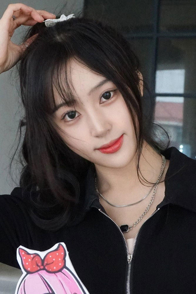 Kemal Bekir backdrop