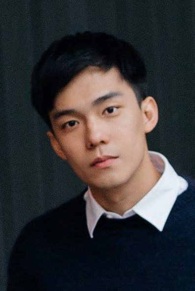 Arthur Pentelow backdrop