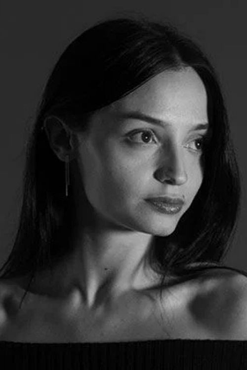 Tommy Savas backdrop