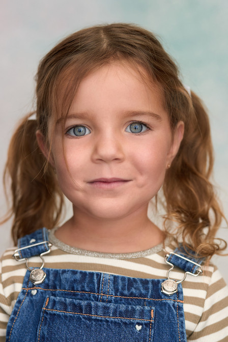 Marcelo Ebrard backdrop