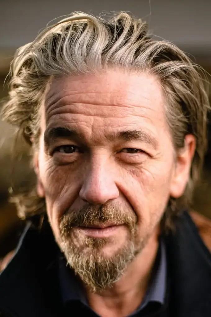 Dries Vanhegen backdrop