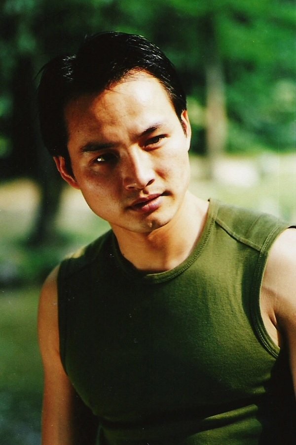 Akira Kushida backdrop