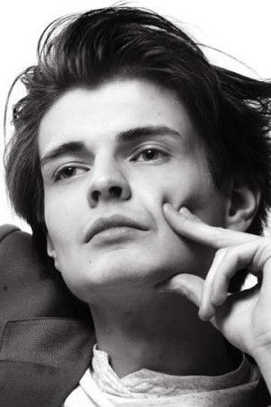 Vitali Kalashnikov backdrop