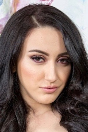 Syohei Ueki backdrop