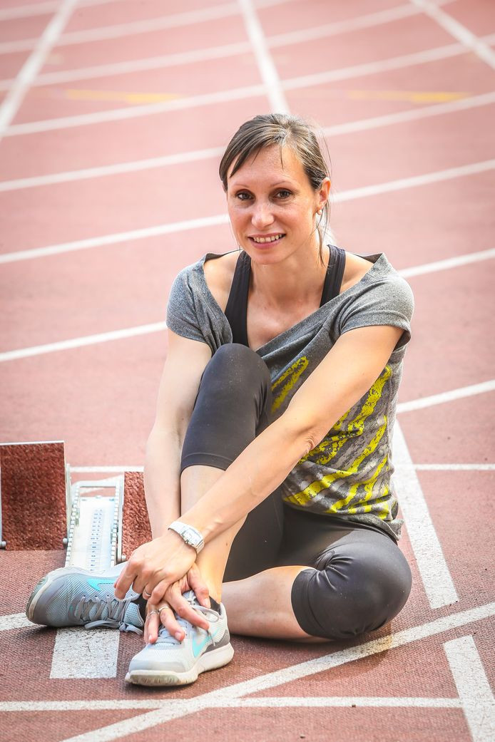 Salete Fracarolli backdrop