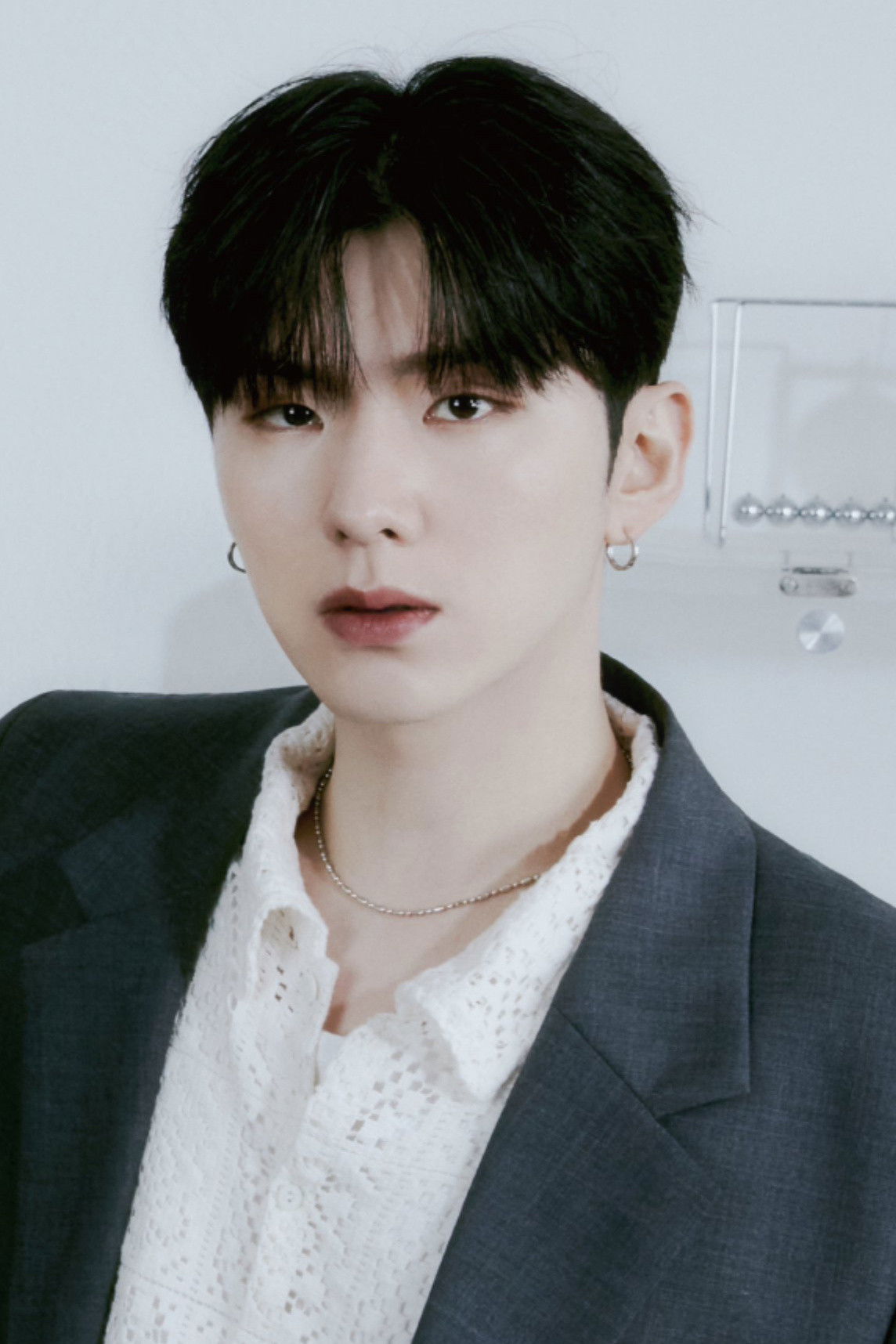 KIHYUN backdrop