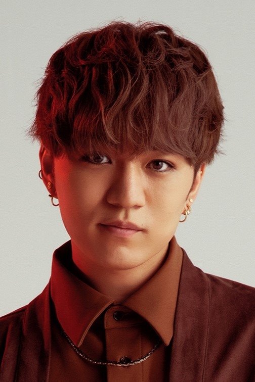 Tomohiro Kamiyama backdrop