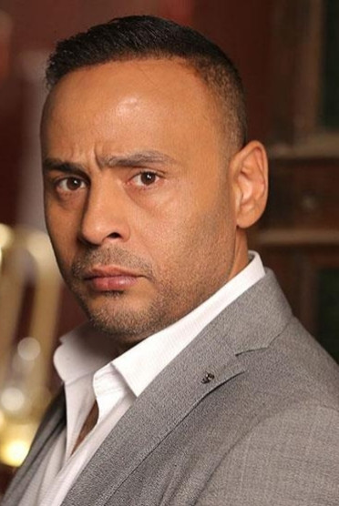 Mahmoud Abdel Moghny backdrop