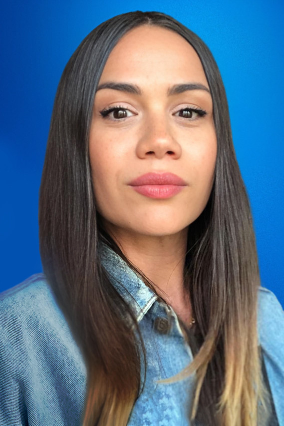 Yuliya Saponova backdrop