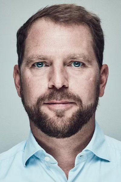 Mikkel Frey Damgaard backdrop