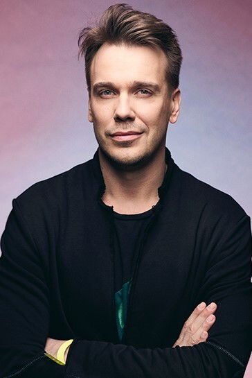 Mikhail Zygar backdrop