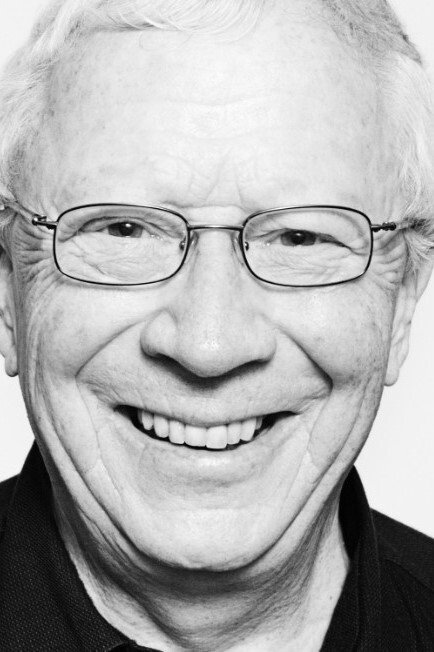 Aleksandr Samoylenko backdrop