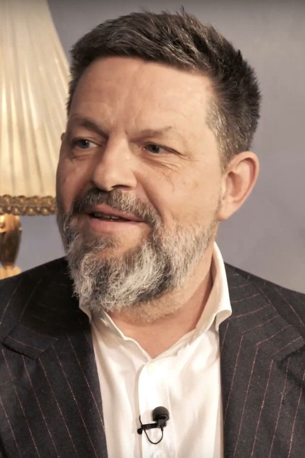 Sallie Harmsen backdrop