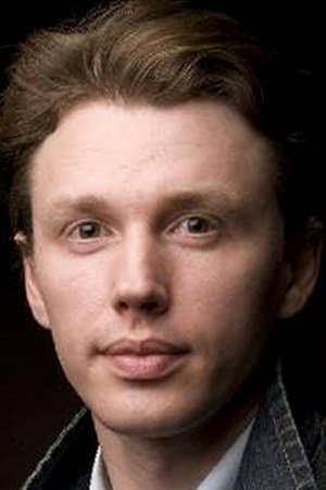 Roman Artemyev backdrop