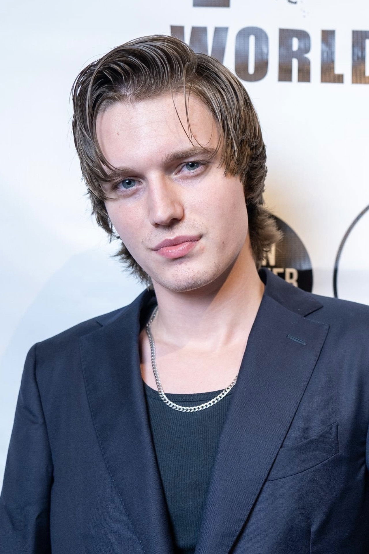 Tatyana Pankova backdrop