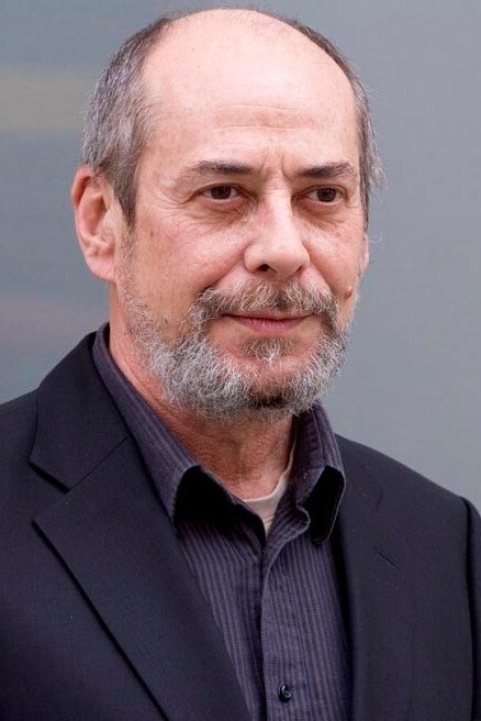 Berna Llobell backdrop