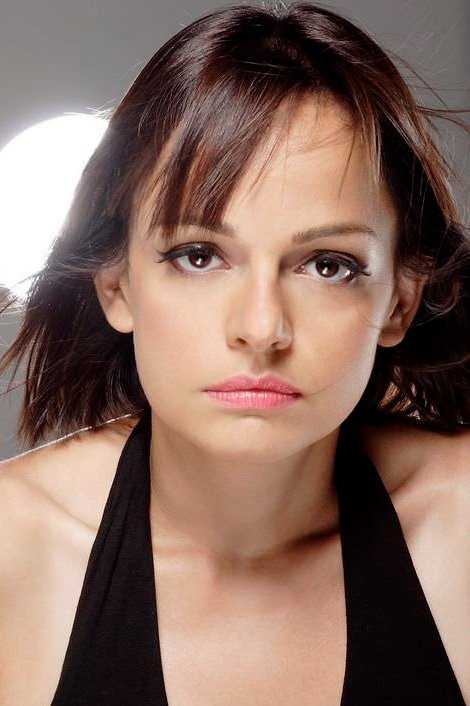 Selen Uçer backdrop