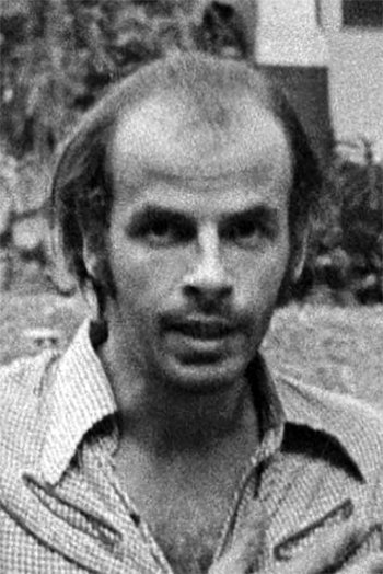 Ivan Cardoso backdrop