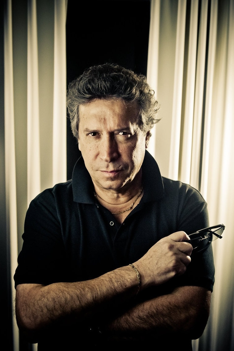 Franco Dragone backdrop