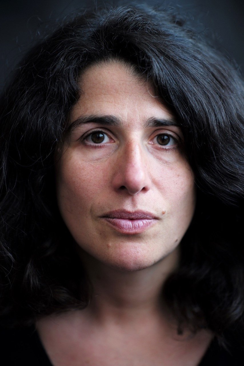 Céline Bozon backdrop