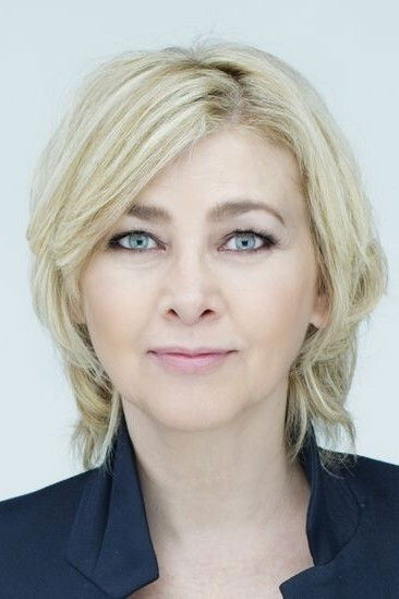 Amparo Larrañaga backdrop