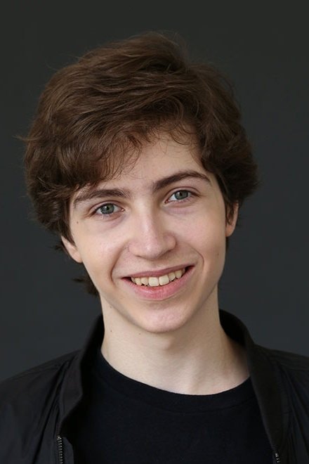 Artyom Fadeev backdrop