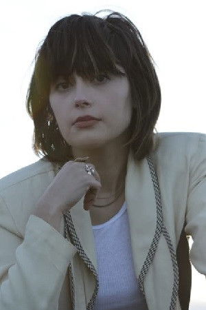 Stephanie Hunt backdrop